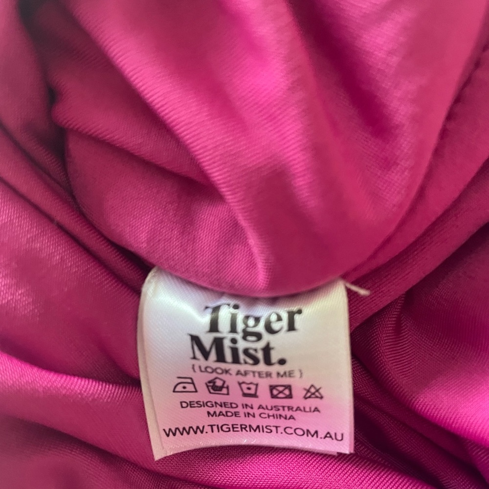 Tiger Mist Ruched Bodycon Dress - Picture 3 of 3